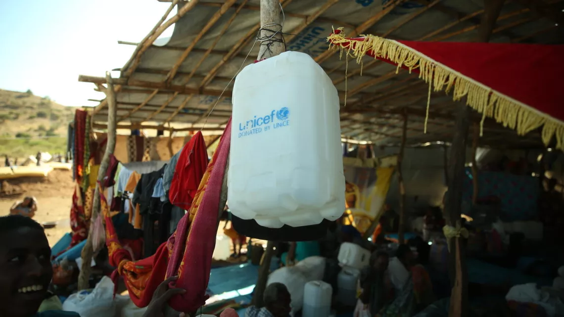 Water Jerry Can