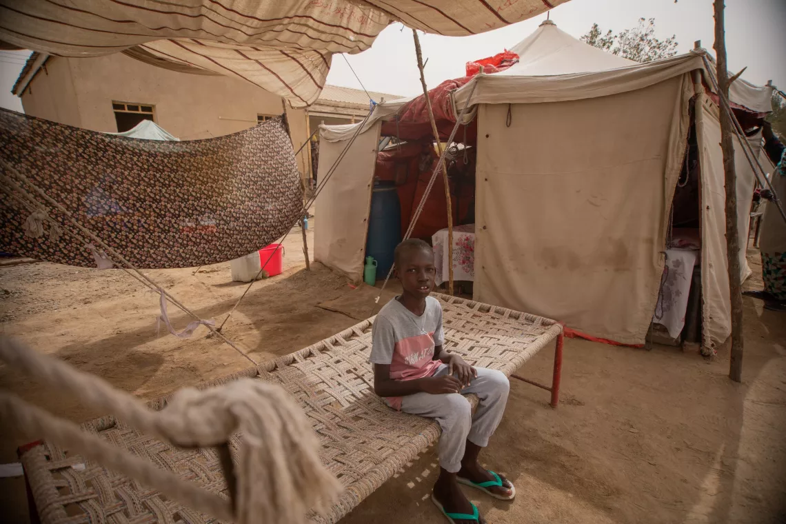 heat waves, heat strokes, climate change, Sudan, children, conflict, displacement, extreme heat