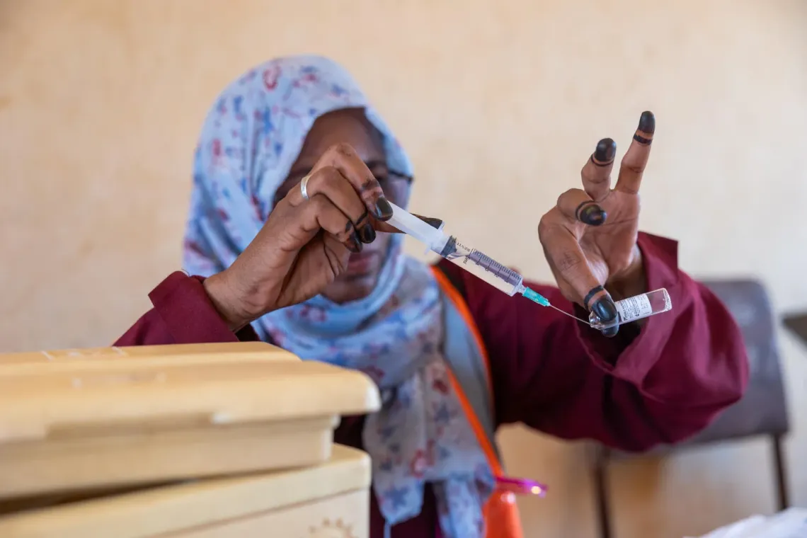mobile clinic, health, nutrition, World Bank, SHARE, medical consultations, UNICE, Khartoum