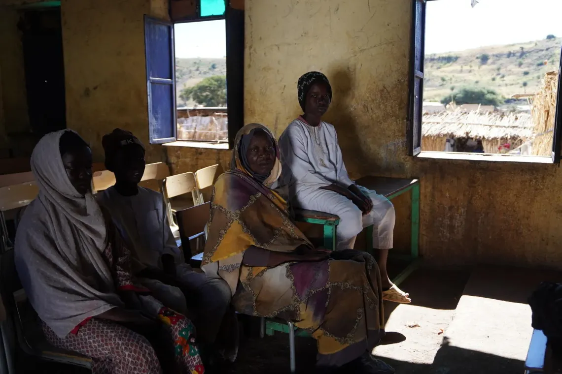 education in emergencies, education, learning, alternative learning programmes, ALPs, girls, education supplies, emergencies, Sudan, UNICEF