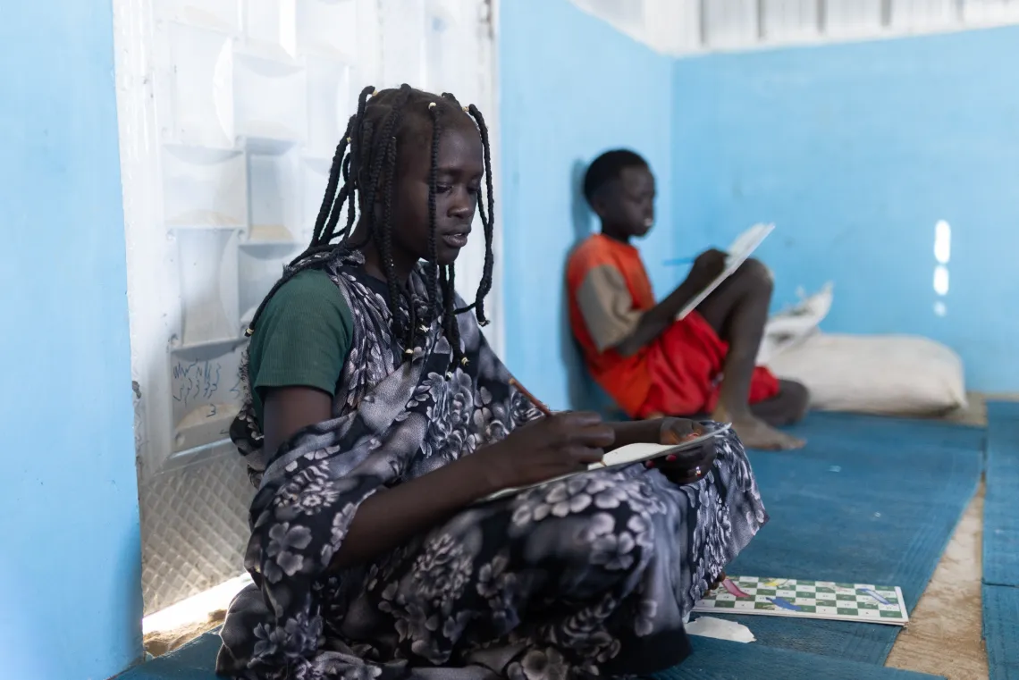PROSPECTS, refugees, displaced children, child friendly spaces, CFS, safe environments for children affected by conflict, play, psychosocial support, heal, drawing, Sudan, UNICEF, 