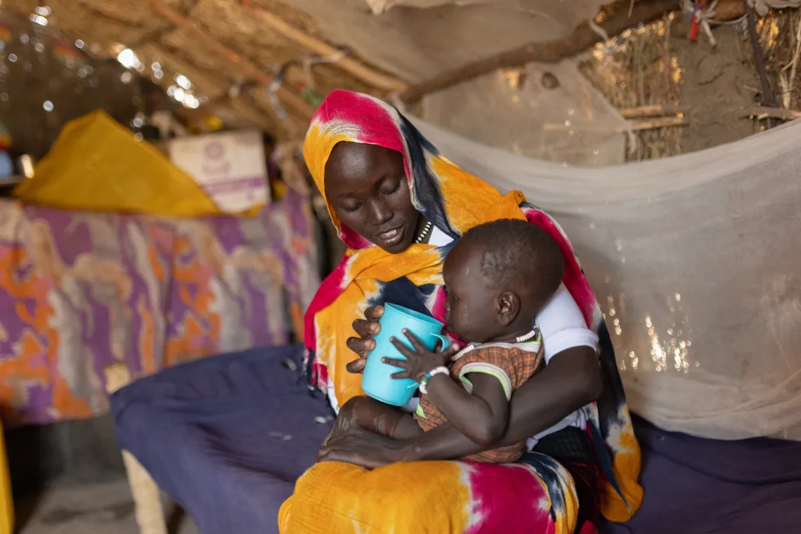 clean water, safe water, ECHO, European Union, UNICEF, Sudan, displaced children, armed conflict, armed conflict, children in armed conflict, children, cholera, destruction of water facilities