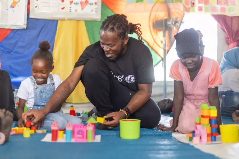 UNICEF Goodwill ambassador Ishmael Beah , UNICEF, displaced children, internally displaced people, Sudan, war, conflict, adolescents, children