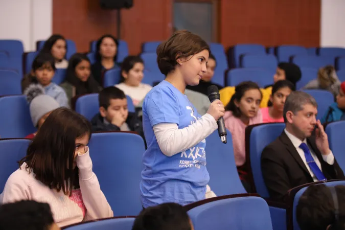 girl with microphone
