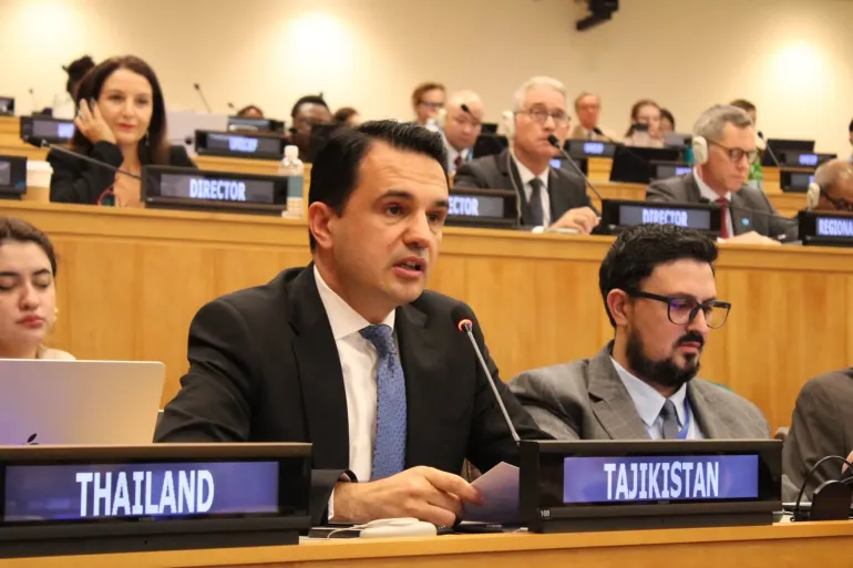Tajikistan representative in UN presenting UNICEF CPD