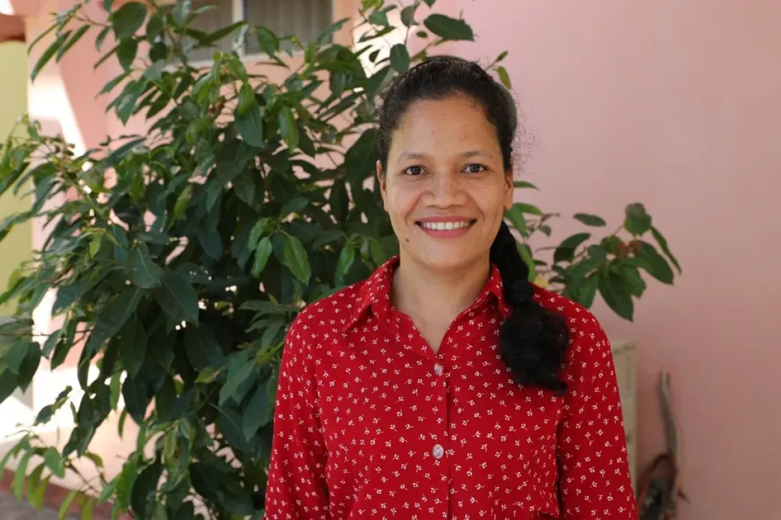 Adriana Rodrigues, a Social Sciences teacher at EBC 1.2.3 Fleixa, is committed to helping students build knowledge and critical thinking skills in the classroom. 