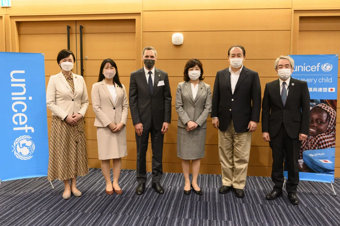 総会の様子。