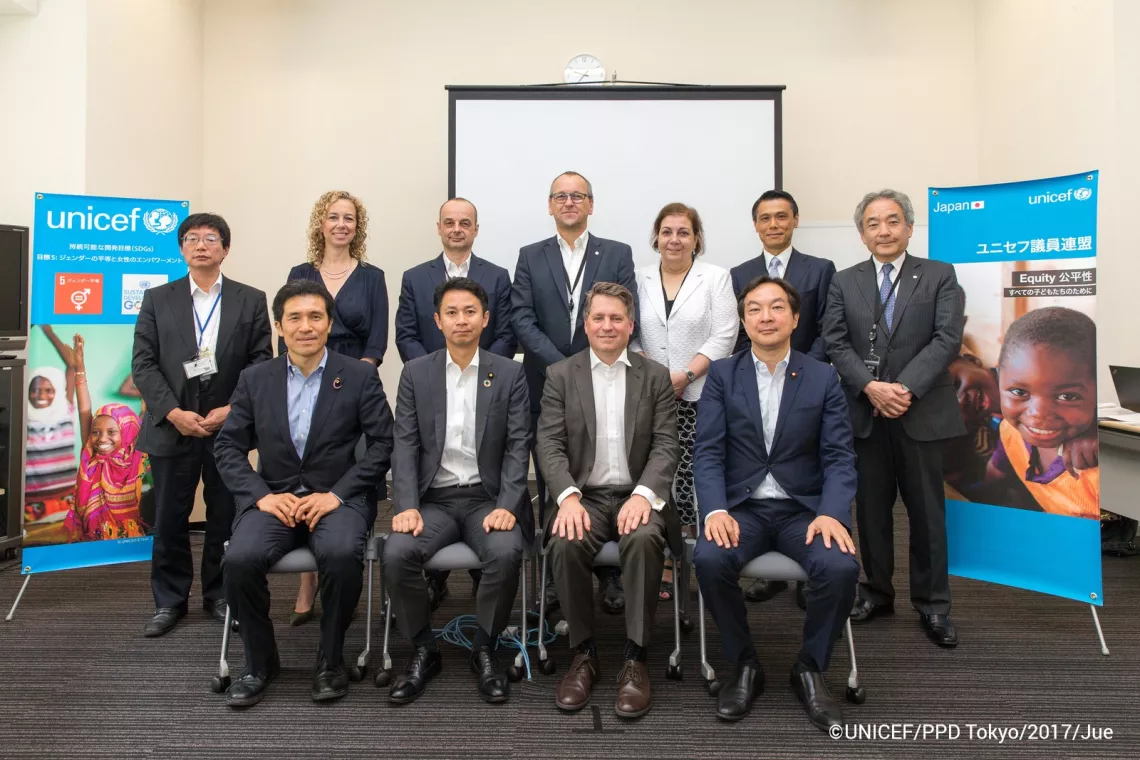 UNICEF事務局次長らと会合