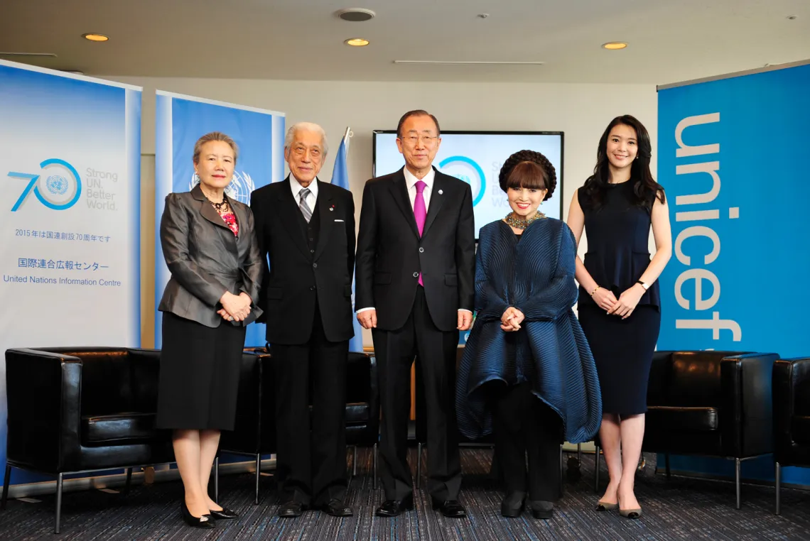 事務総長夫妻、千玄室さん、知花くららさんと黒柳大使