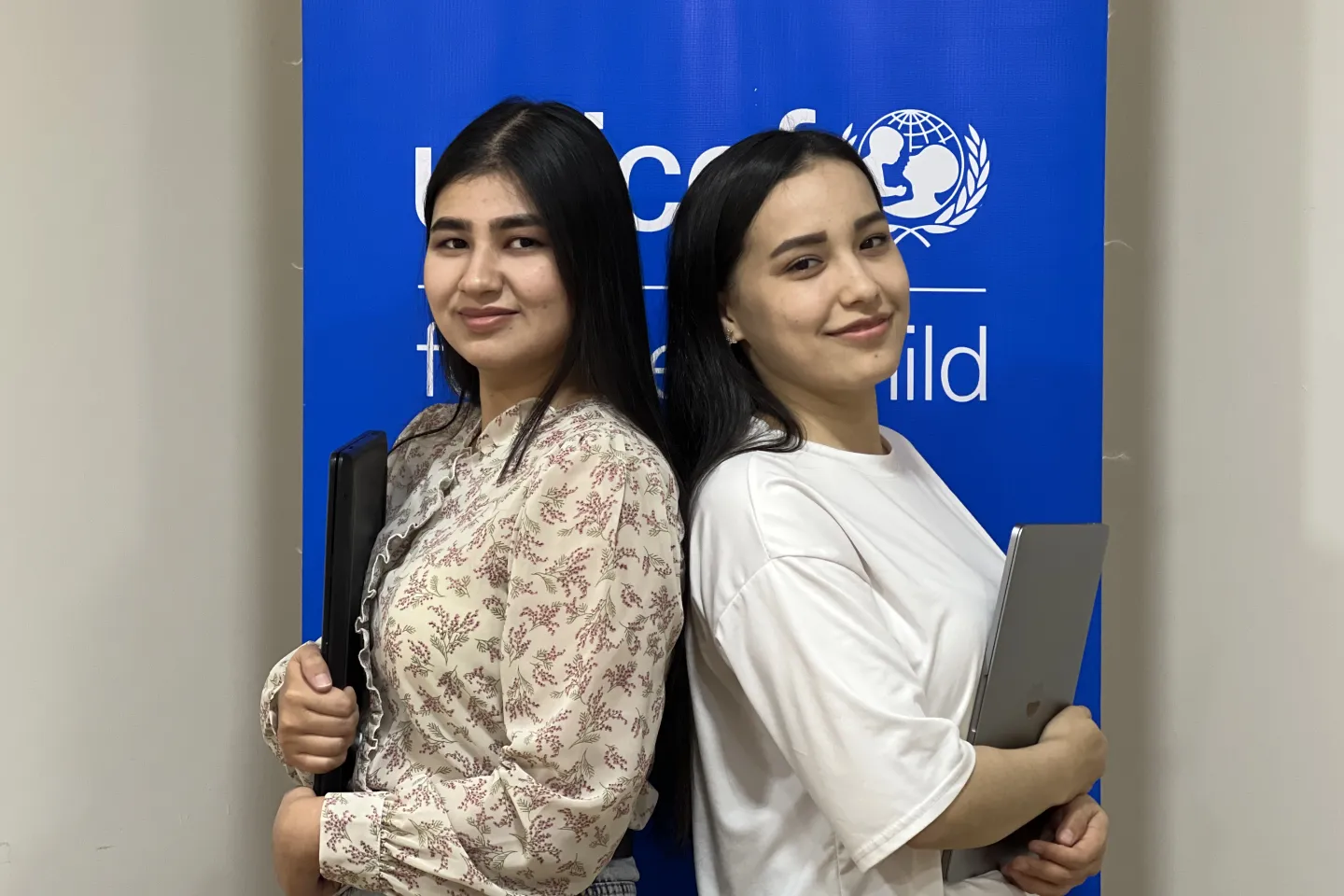 Girls from Turkmenistan programming their way into the future