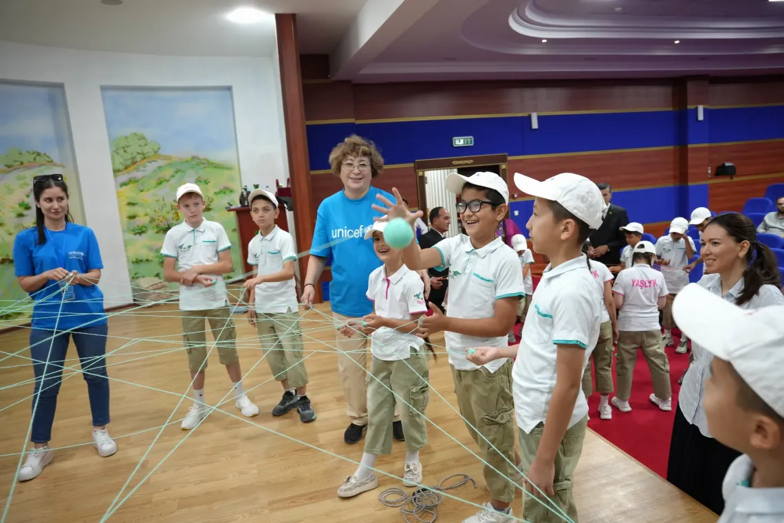 Chlidren are playing interactive game