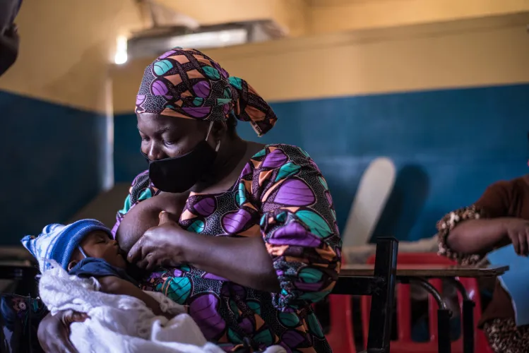 breastfeeding, mother, nutrition, infant feeding, infant, newborn care, breastmilk, colostrum, World Breastfeeding Week, WBW, UNICEF, COVID-19, COVID19