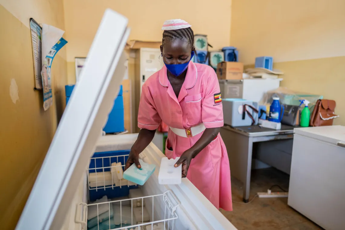 World Immunization Week, WIW, immunization, vaccines, vaccination, vaccines work, Uganda, UNICEF, #LongLifeforAll, health workers, vaccinations for children