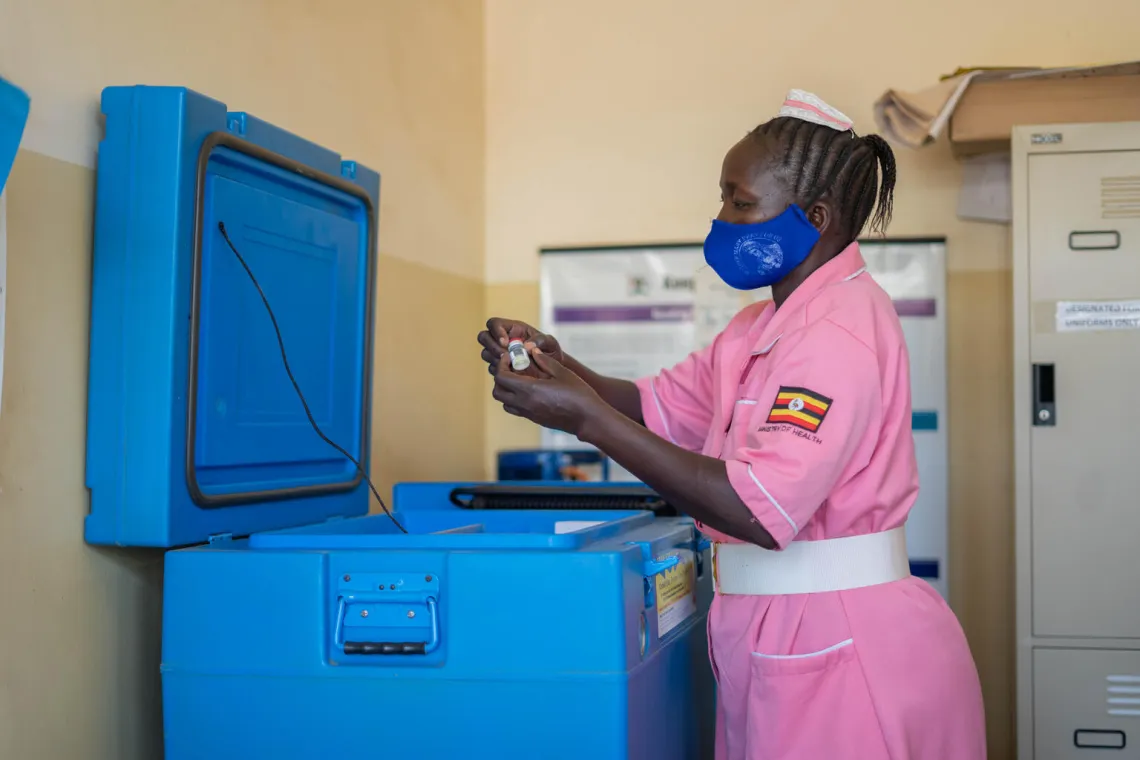 World Immunization Week, WIW, immunization, vaccines, vaccination, vaccines work, Uganda, UNICEF, #LongLifeforAll, health workers, vaccinations for children