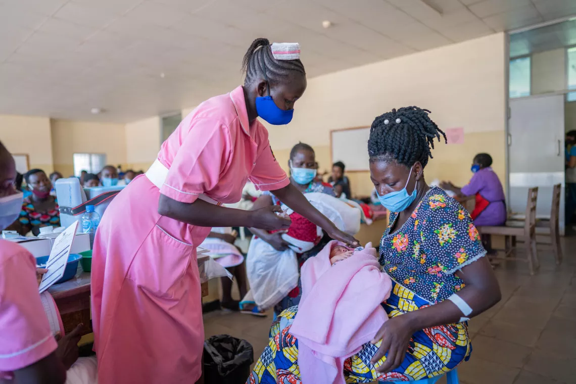 World Immunization Week, WIW, immunization, vaccines, vaccination, vaccines work, Uganda, UNICEF, #LongLifeforAll, health workers, vaccinations for children