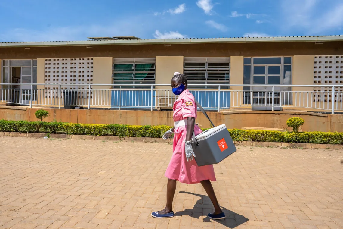World Immunization Week, WIW, immunization, vaccines, vaccination, vaccines work, Uganda, UNICEF, #LongLifeforAll, health workers, vaccinations for children