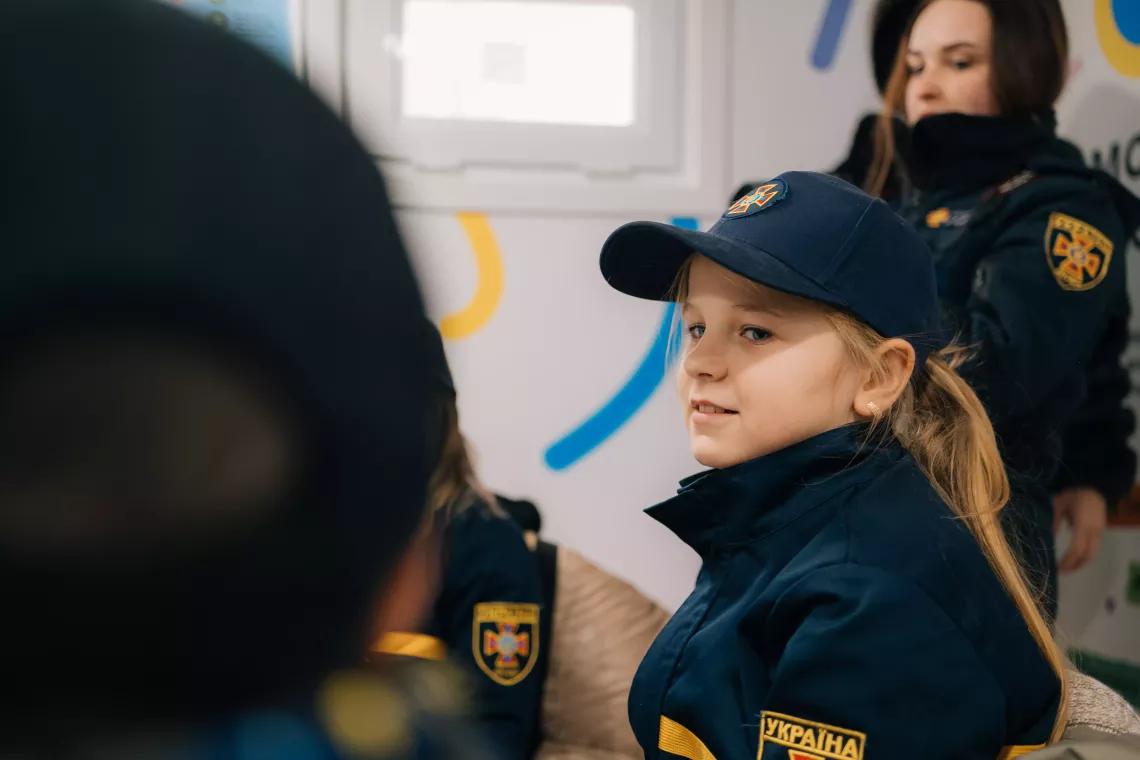 Настя, 9