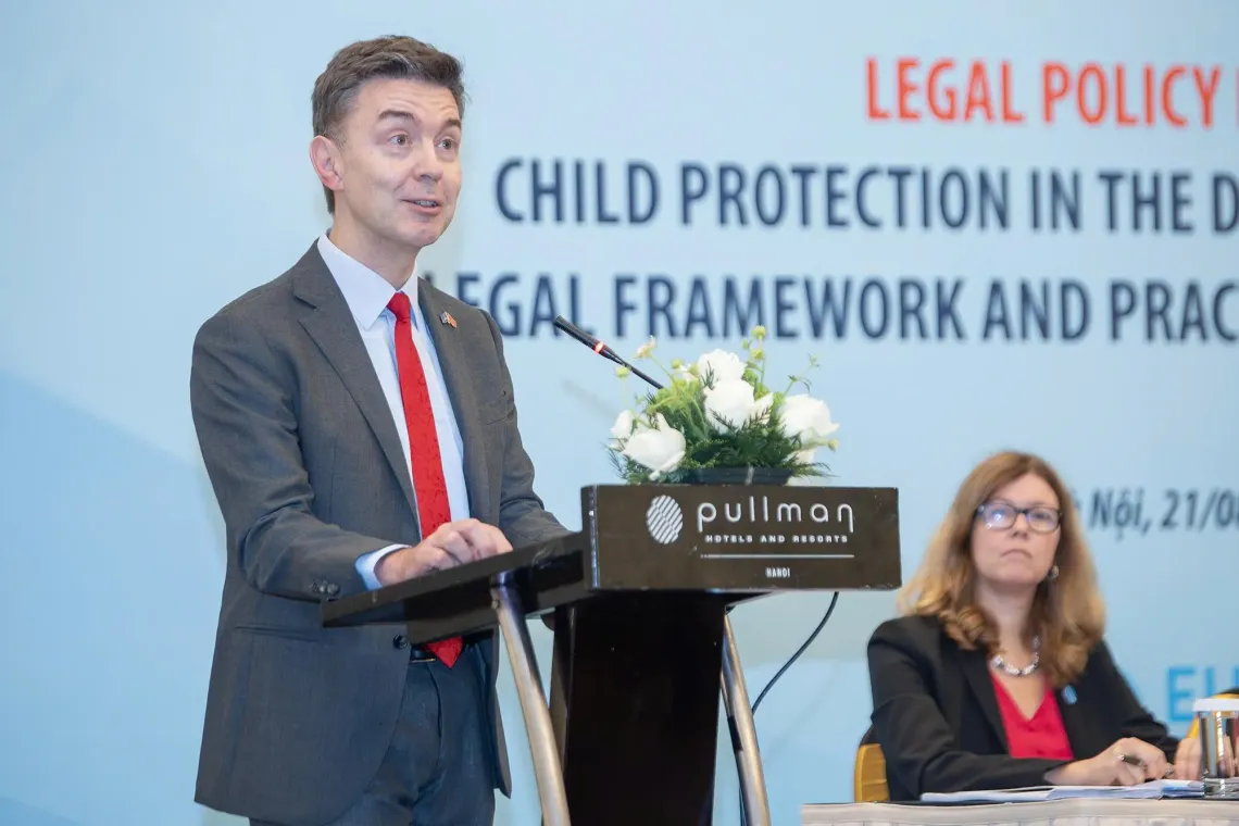 Ng&agrave;i Julien Guerier, Đại sứ Li&ecirc;n minh ch&acirc;u &Acirc;u tại Việt Nam ph&aacute;t biểu