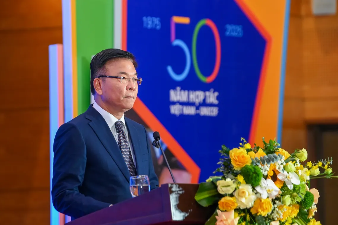 Deputy Prime Minister L&ecirc; Th&agrave;nh Long