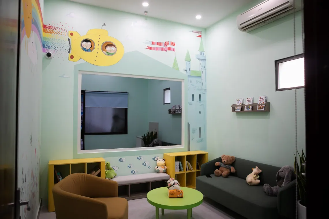 UNICEF and the National Children&rsquo;s Hospital launched Vietnam&rsquo;s first Hospital Child Protection Committee, offering integrated care and protection services for children affected by violence and abuse. 