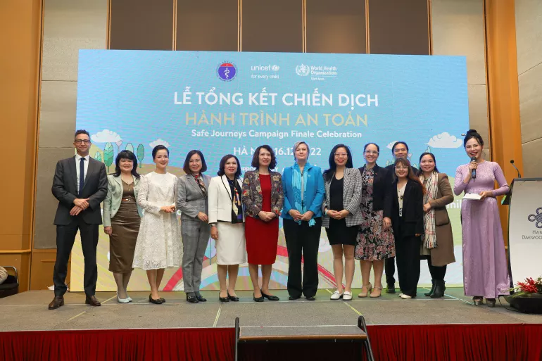 Lễ tổng kết chiến dịch v&igrave; cộng đồng &lsquo;H&agrave;nh tr&igrave;nh an to&agrave;n' - bảo vệ bạn, gia đ&igrave;nh v&agrave; những người bạn thương y&ecirc;u