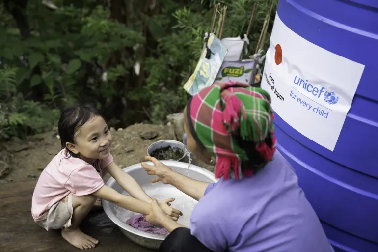 A family in Kim Cuc commune, Cao Bang province has access to clean water thanks to the support of the Japanese Government through UNICEF