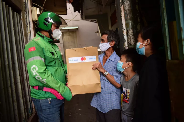 Mastercard and Grab Vietnam Partner to Offer Pandemic Relief to Vietnamese Children, Families