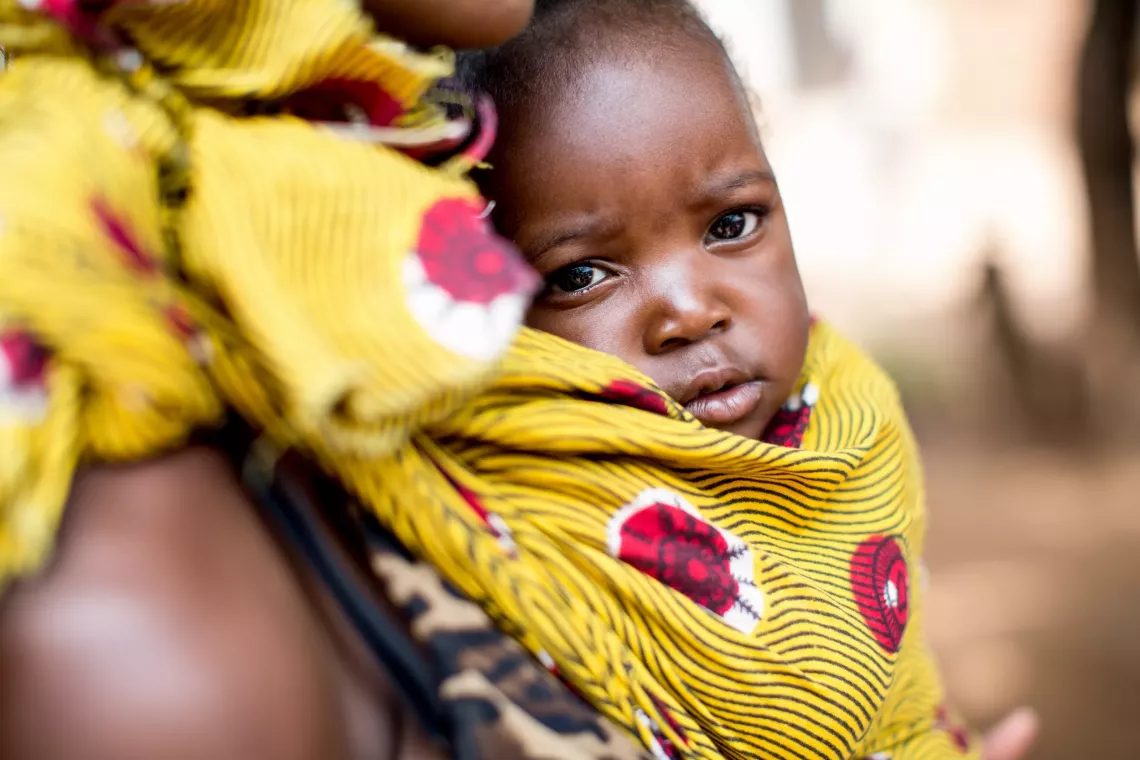 A young child.