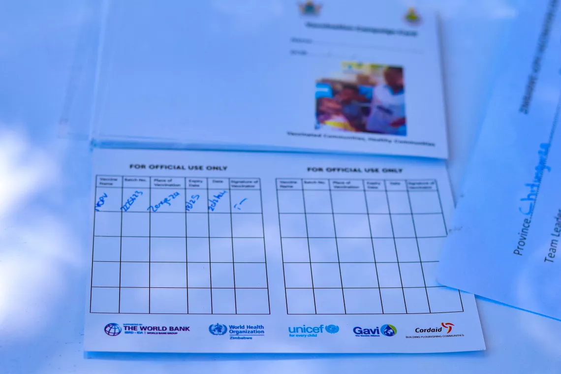 Polio vaccination card